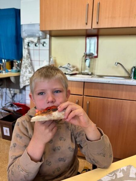 7fa1abb7-dd19-417f-a02d-4034d40c2a4a