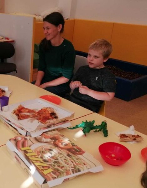 dda41a96-23a0-4b43-bd94-66ec053fda2f